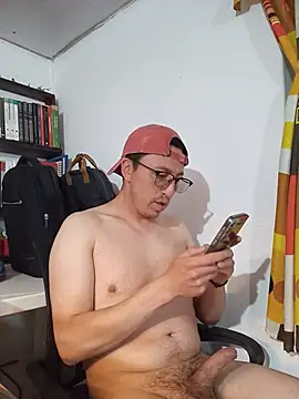 Daddy_40-0 stripchat live cam model