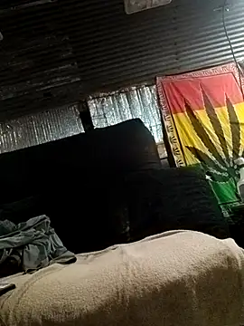 Redhitcher stripchat live cam model