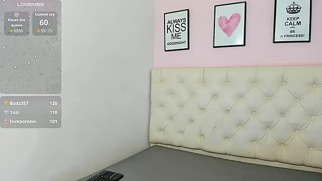 OliviaBurning stripchat live cam model