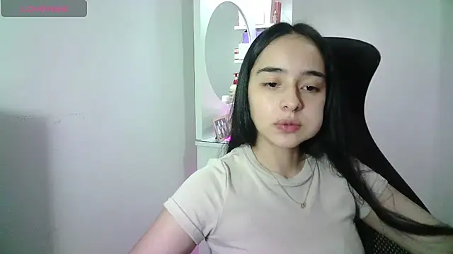 aineangeel stripchat live cam model