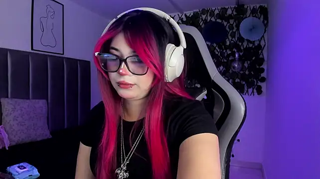 Kitty_Gang stripchat live cam model