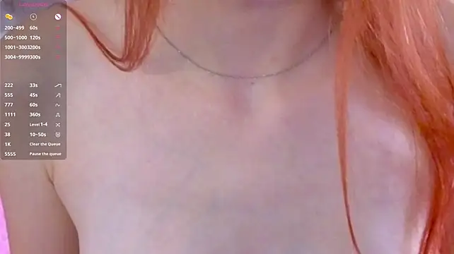 SynnoveBann stripchat live cam model