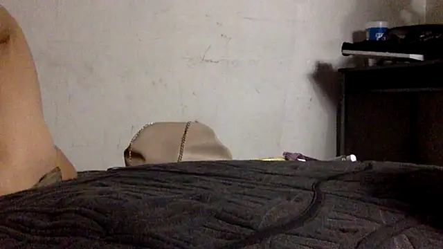 DREshots stripchat live cam model