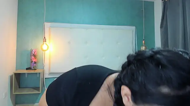 DominikDiaz stripchat live cam model