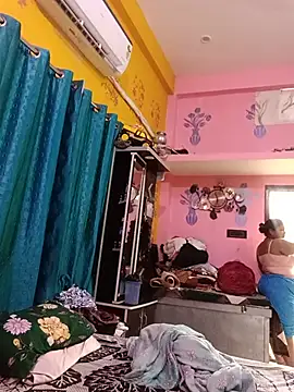 SAHIBAHOTBHABHI stripchat live cam model