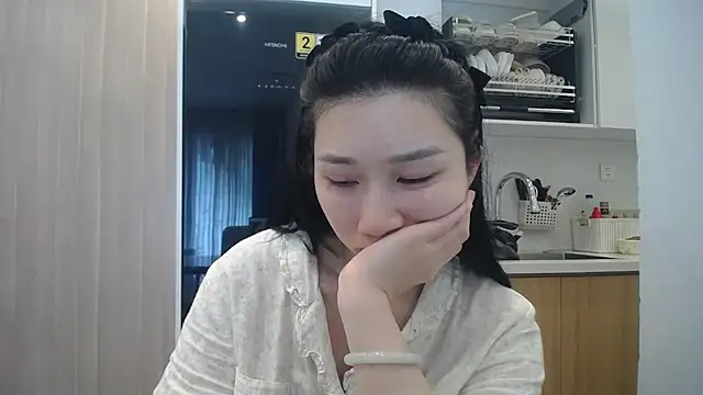 Asiagirll stripchat live cam model