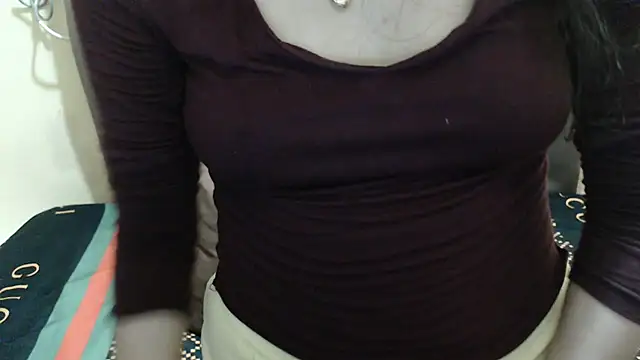 x_brittany_x stripchat live cam model