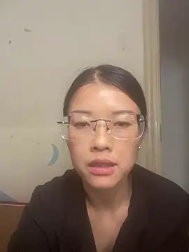 dachantgtui stripchat live cam model
