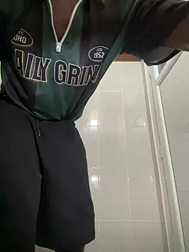 Blackieyboy_ stripchat live cam model
