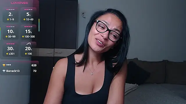 BabySerene stripchat live cam model