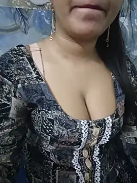 Sania-Love stripchat live cam model