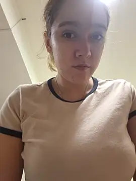 NaomiShimizu stripchat live cam model