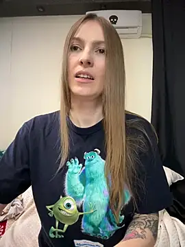 RachelBelI stripchat live cam model