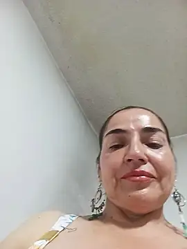 MaryRoze_ stripchat live cam model