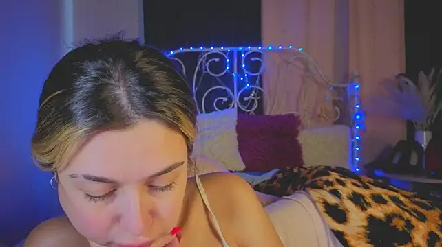 Funny_Bunny stripchat live cam model