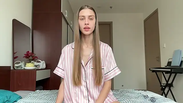 scarlettmett stripchat live cam model