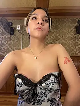 bigcock_sassy69 stripchat live cam model