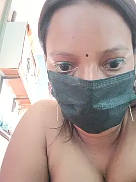 hot_priyaaa stripchat live cam model