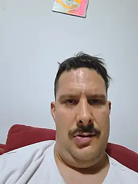 lukverga stripchat live cam model