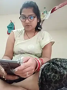 Heyy_Anshi stripchat live cam model