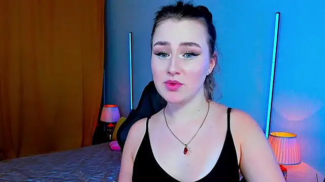 Sofia_beautifuul stripchat live cam model