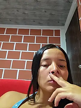 Mia_jhoonson stripchat live cam model