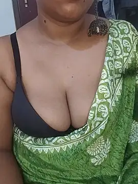 Sweety_kannada_telugu_ stripchat live cam model