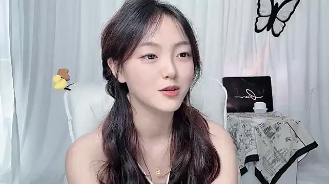 wenwen8888 stripchat live cam model
