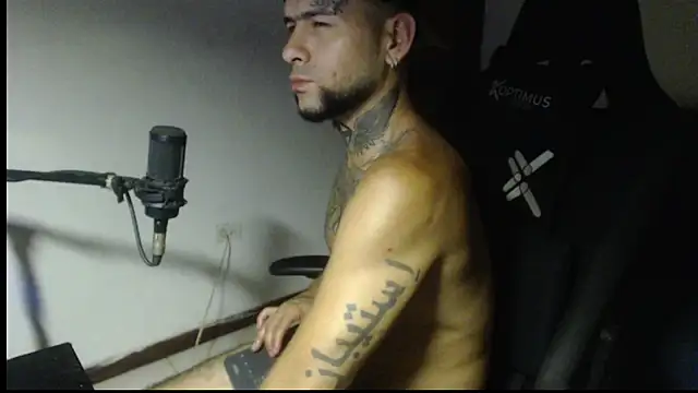 ROOKERT stripchat live cam model