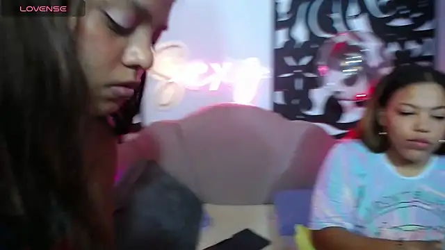 horny_babyss stripchat live cam model