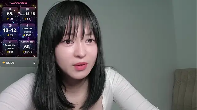 -Yuko- stripchat live cam model