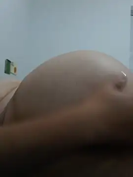 LunaDiaz999 stripchat live cam model