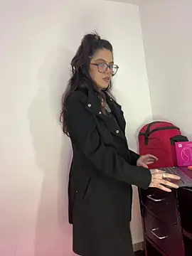 Esmeralda_hairy stripchat live cam model