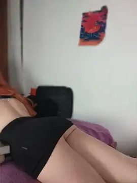 MaryJanew stripchat live cam model