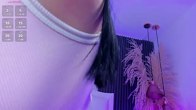 kitty_bluuee stripchat live cam model