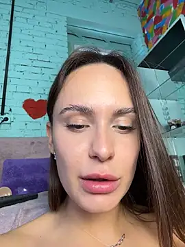 AllaTousNew stripchat live cam model