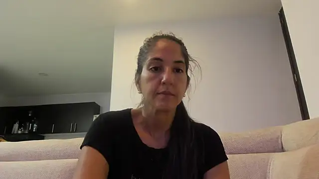 vanesadimaria stripchat live cam model