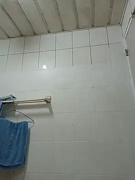 Xian-520 stripchat live cam model