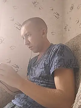 _uncle_Mitya-43_ stripchat live cam model