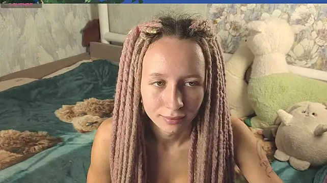 cutest_lucy stripchat live cam model