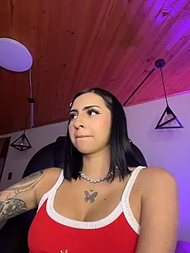 Hilary_pinkk stripchat live cam model
