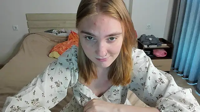 ReddHotPipper stripchat live cam model