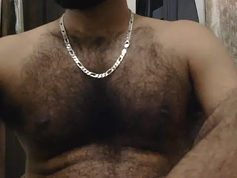 indianhairybull stripchat live cam model