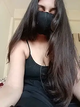 Divya3107 stripchat live cam model