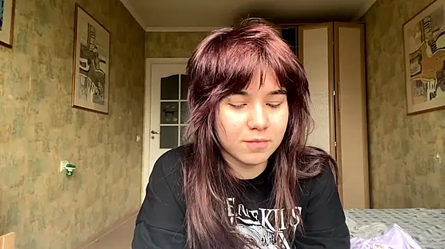 YoulaCoi stripchat live cam model