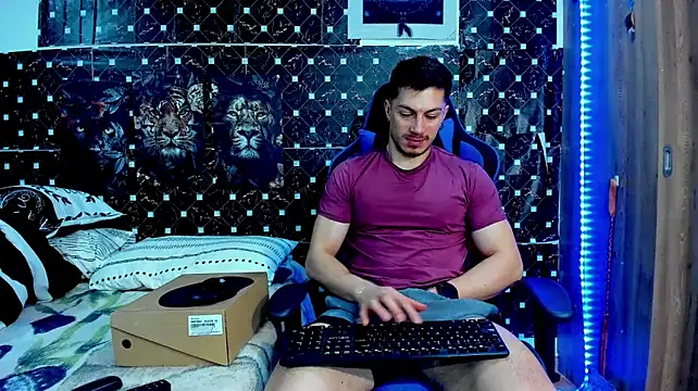 javiersexymann stripchat live cam model