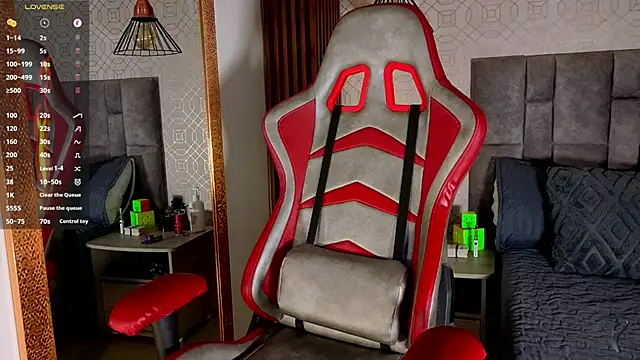 isaacblaze_ stripchat live cam model