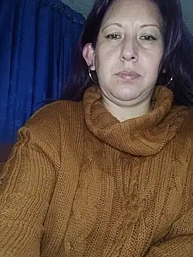 37eva stripchat live cam model