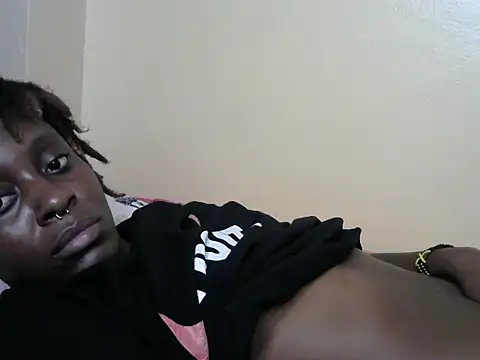 preetyrita stripchat live cam model