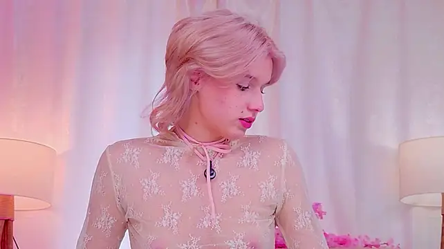 MeowthLilu stripchat live cam model